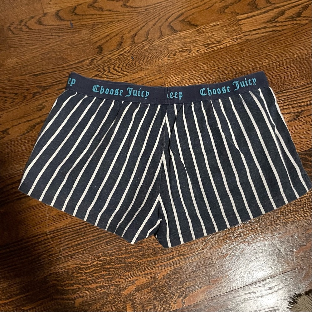 Juicy Couture Sleep Shorts - Picture 2 of 3
